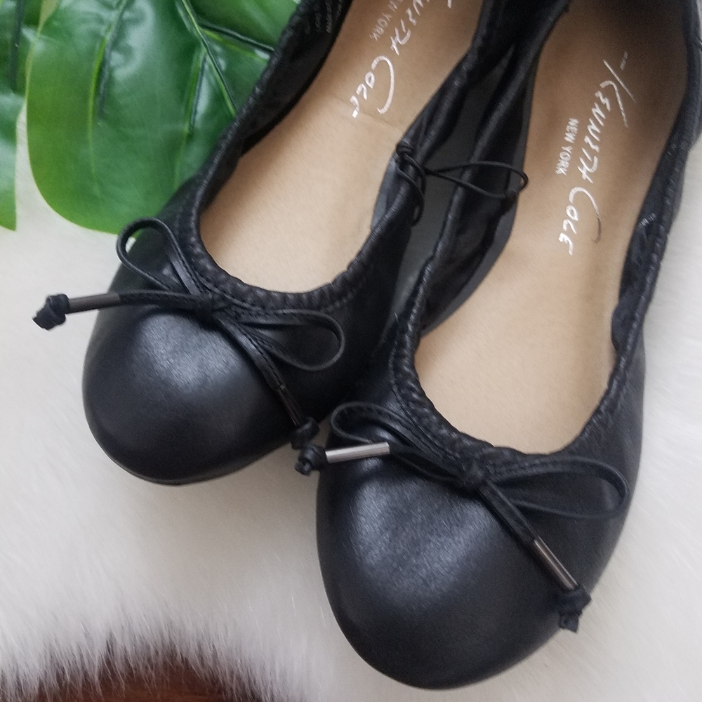 Kenneth Cole Leather Ballet Flats